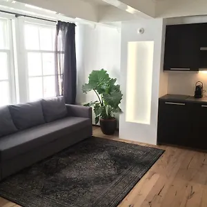 Canal House 1680 住宿加早餐酒店