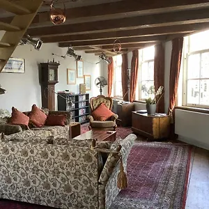 Former Rembrandt Workshop Two Bedroom Amsterdam